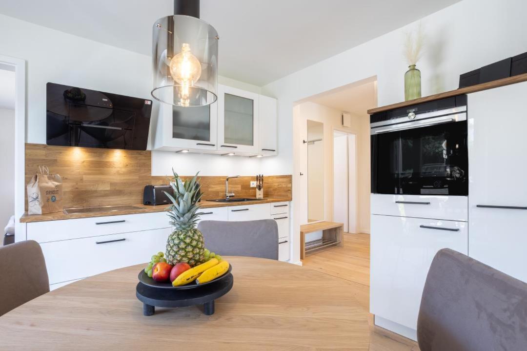 Villa Dornkamp 1 - Luxurioese Ferienwohnung Fuer 4 Personen Inklusive Sauna Und Garten Timmendorfer Strand Bagian luar foto
